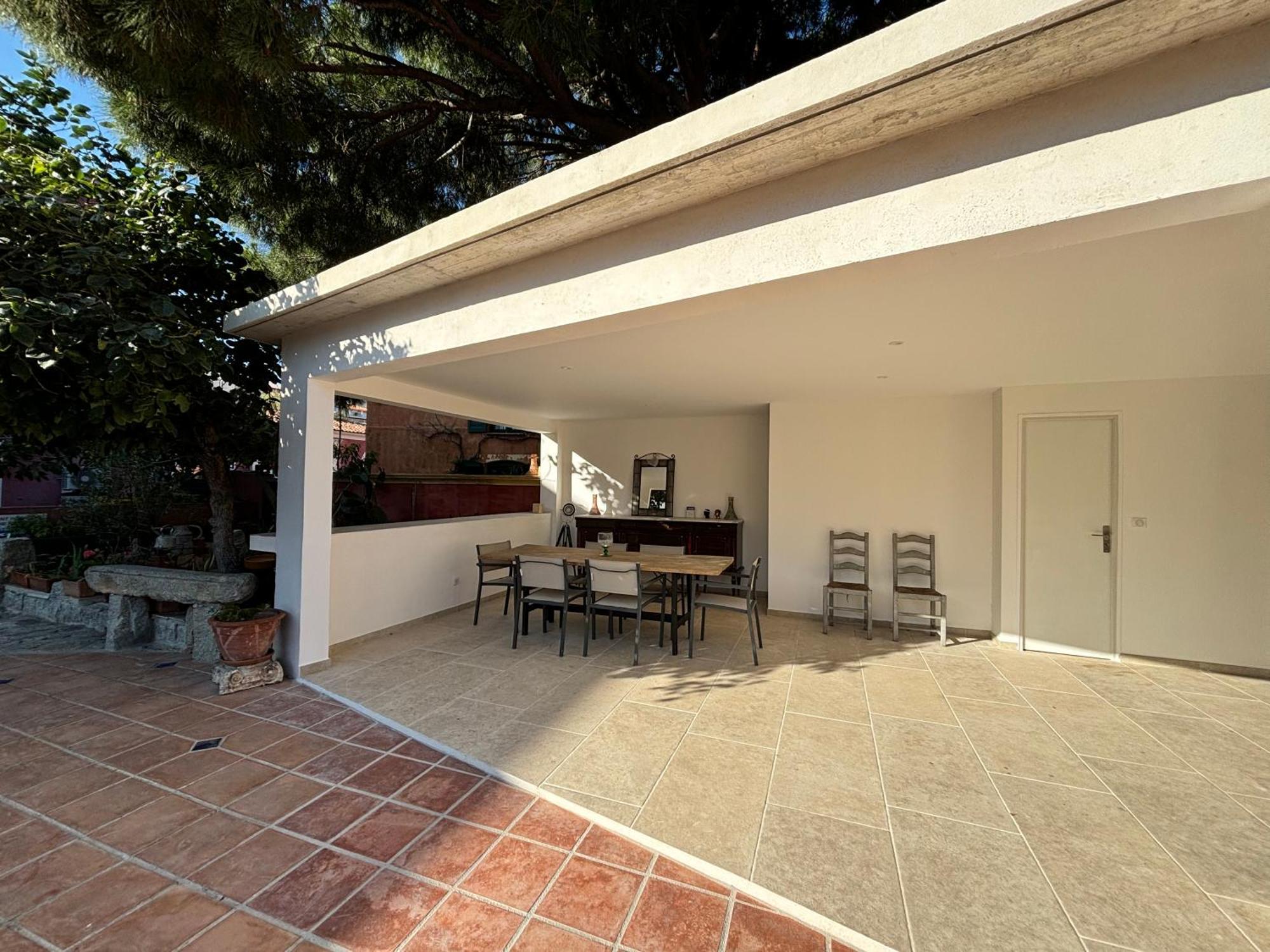Residence Antonia Appartements Avec Piscine Commune - Centre Ville Calvi Calvi  Ngoại thất bức ảnh
